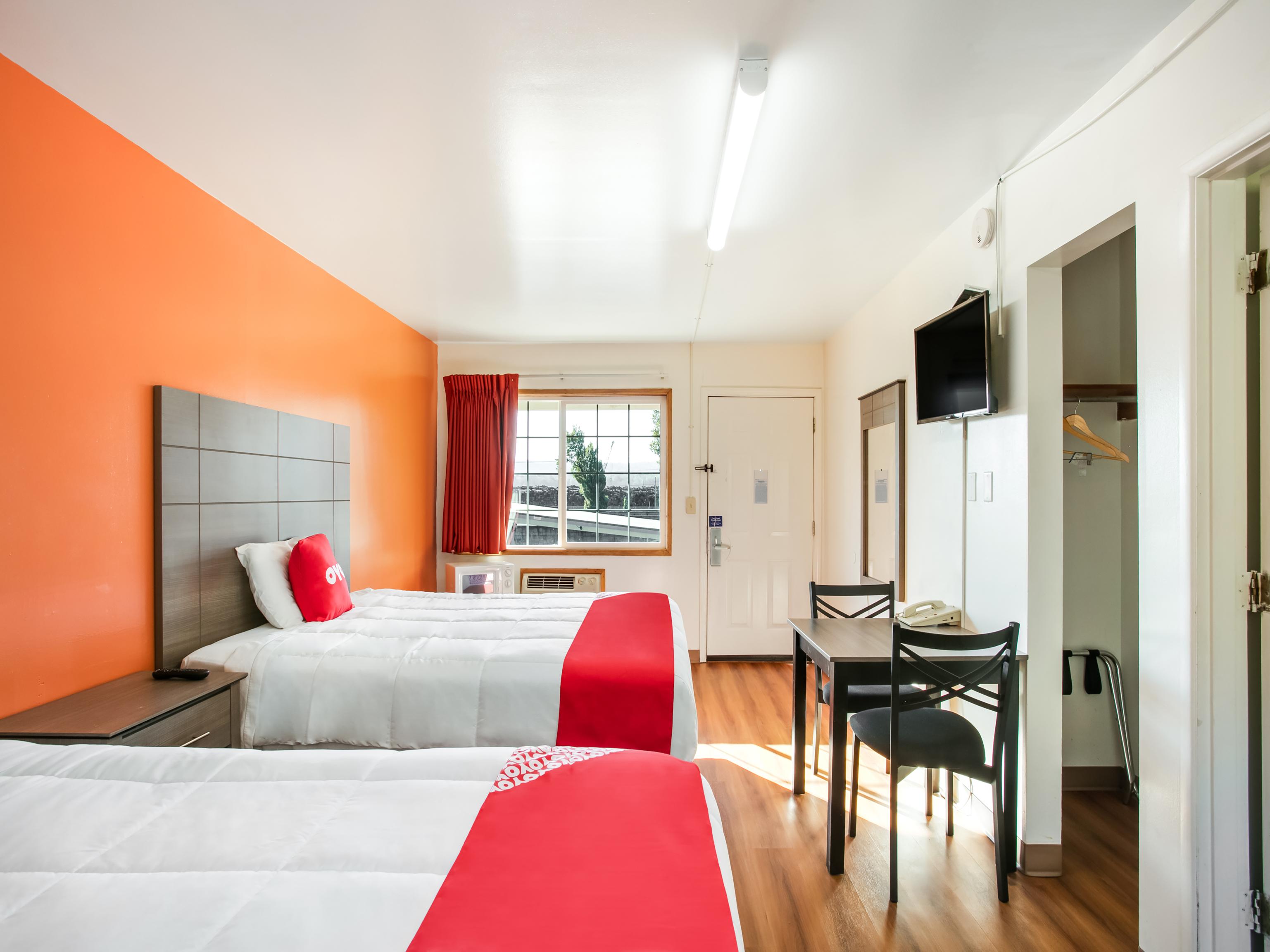 OYO Hotel Kalama Bagian luar foto