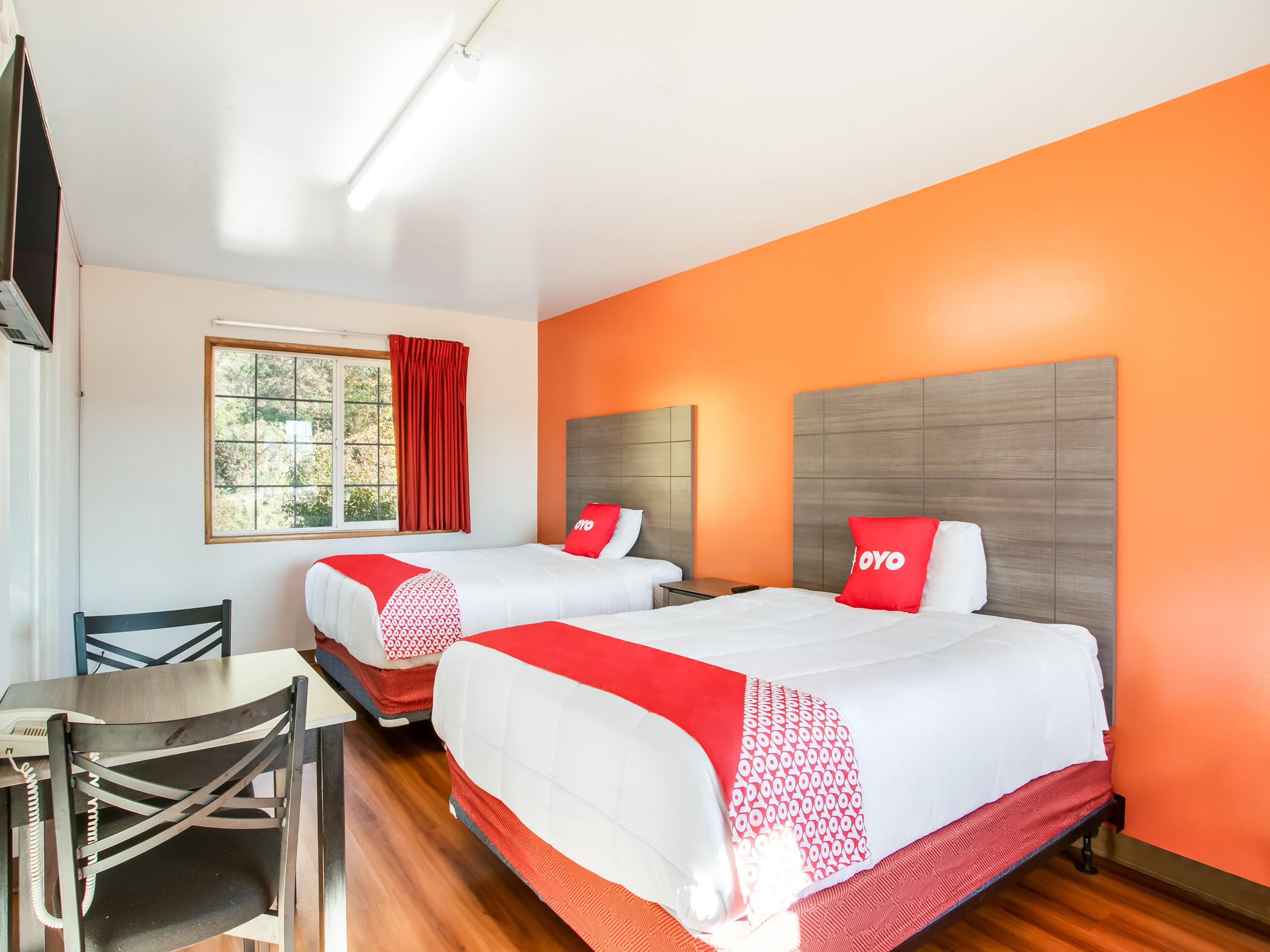 OYO Hotel Kalama Bagian luar foto
