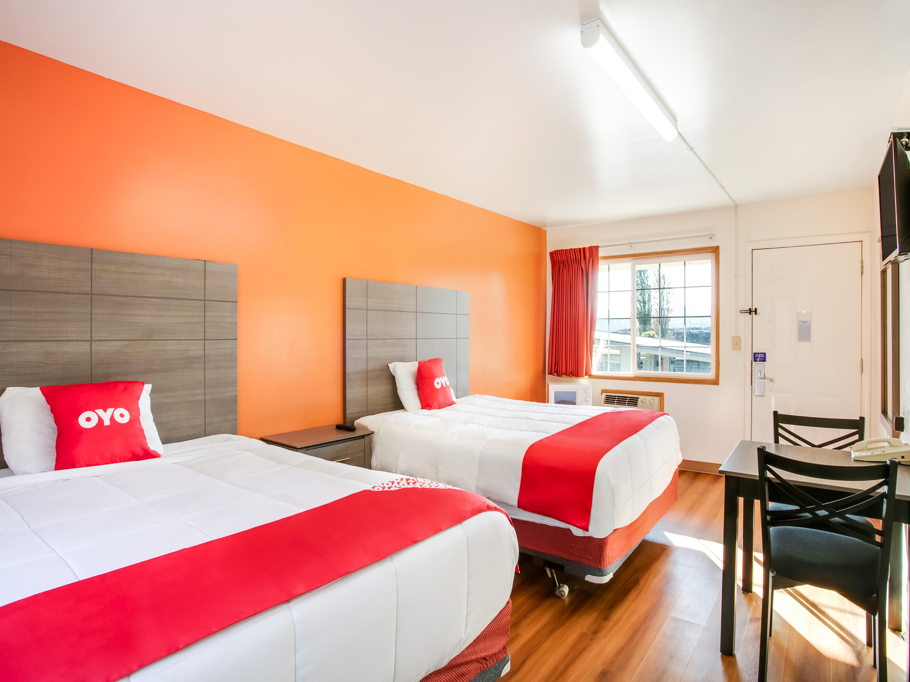 OYO Hotel Kalama Bagian luar foto