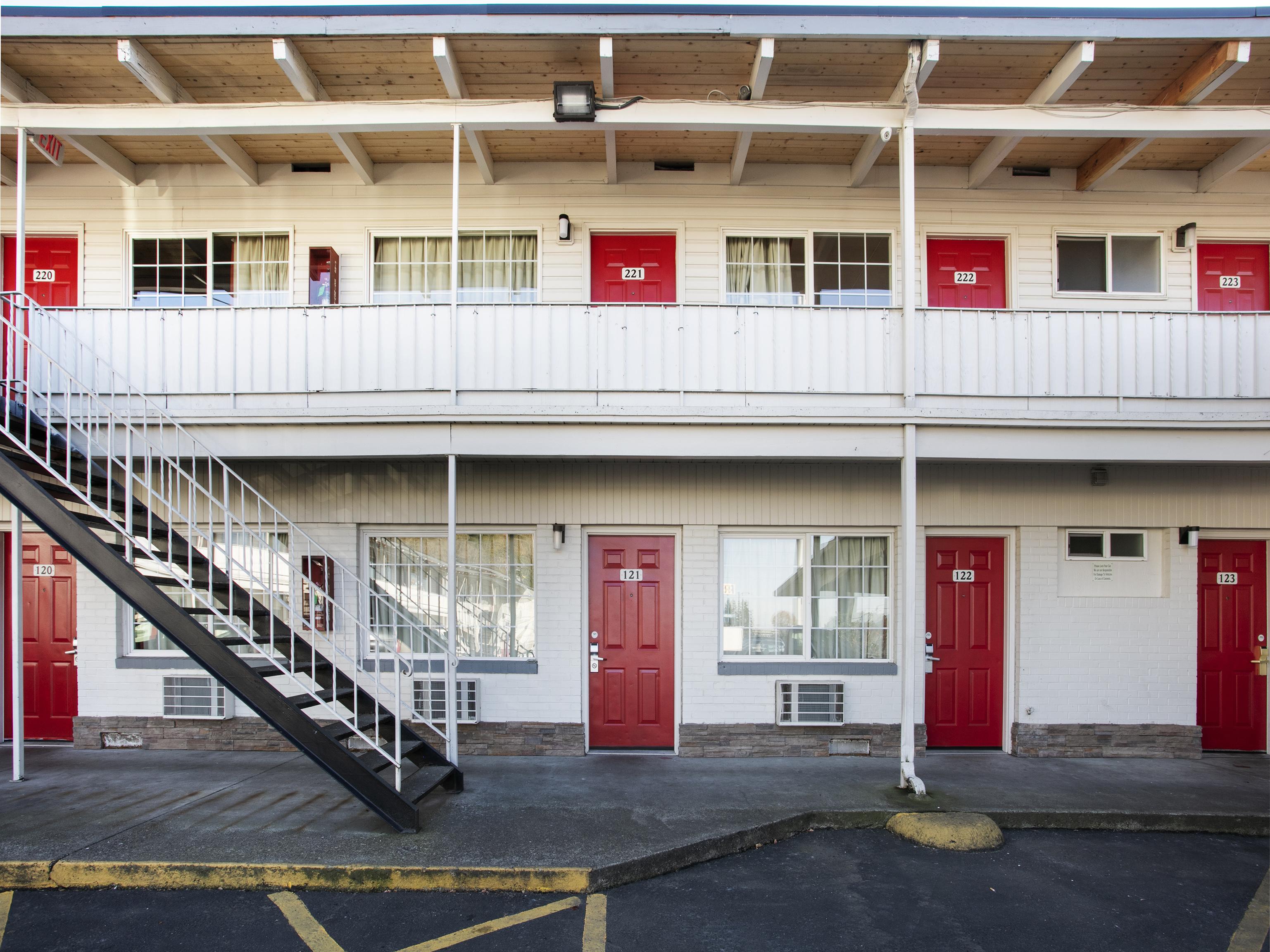 OYO Hotel Kalama Bagian luar foto