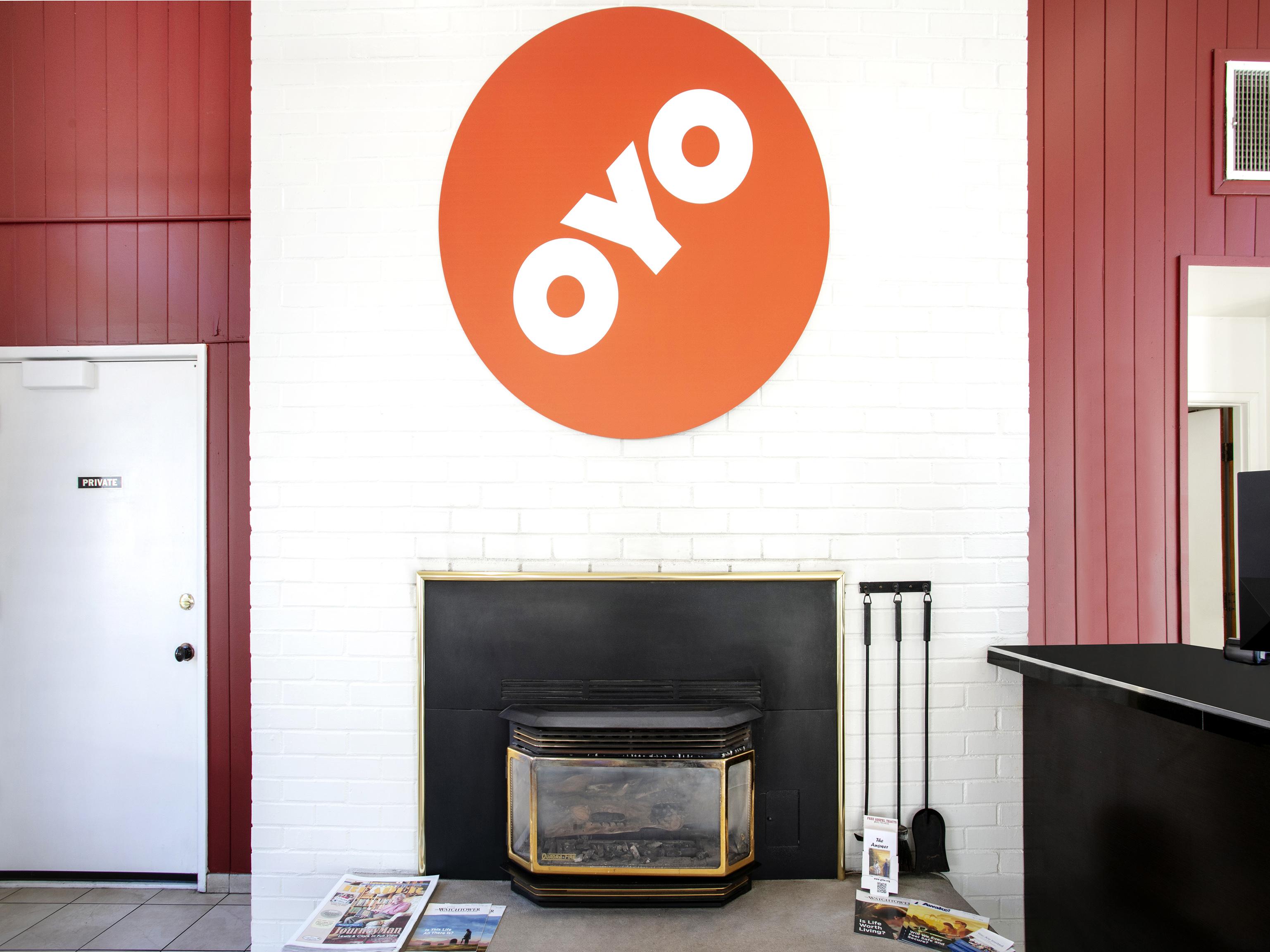 OYO Hotel Kalama Bagian luar foto
