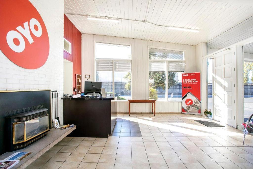 OYO Hotel Kalama Bagian luar foto